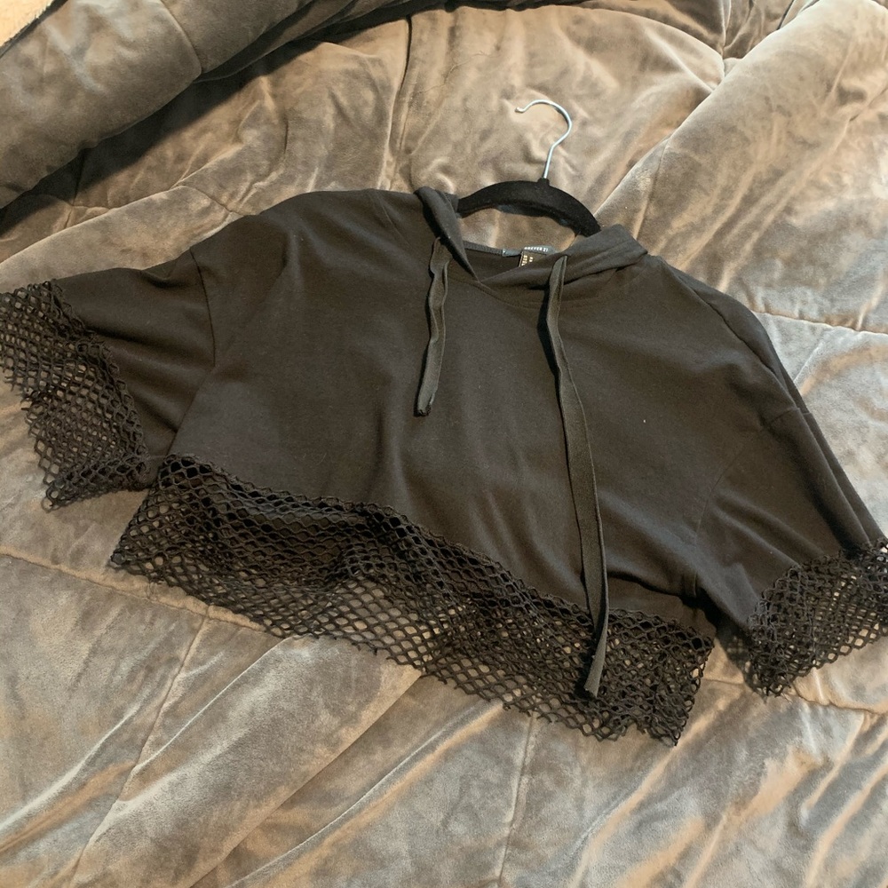 Black cropped sweatshirt with mesh detailing